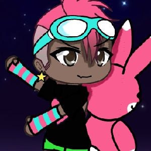 Maxine (My Gacha OC)