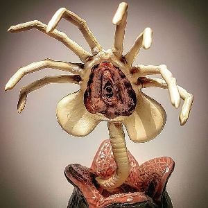 Facehugger 