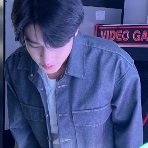 Sim Jake / Jaeyun