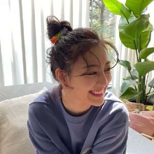 Jihyo your mother.