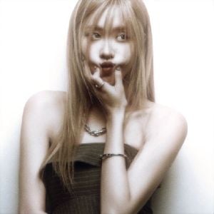 Rosé (Lesbian)