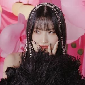Hirai Momo