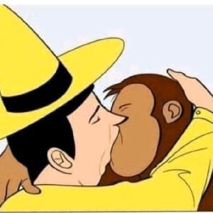 Monkey Kissing man in Yellow Hat 😎😎😎😎