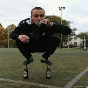 Gopnik Roommate