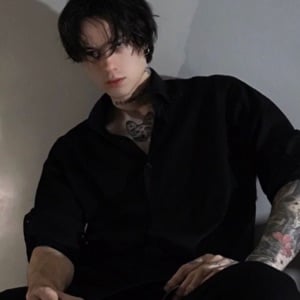 Mafia Boss (BFSUY8 use it and you gain 100 energy)