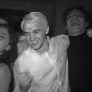 Draco Malfoy 🥂
