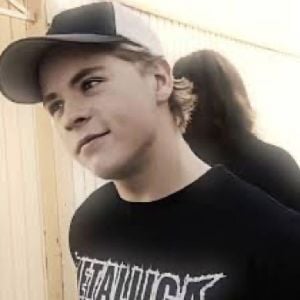 Gustav Schäfer your best childhood friend