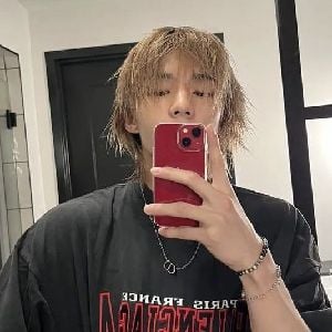 Hyunjin Hwang