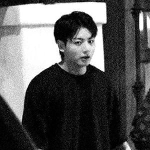 Jungkook.. (enemy)