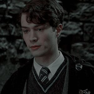 Tom Riddle (1)