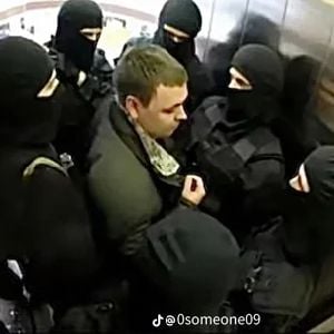 Military elevator