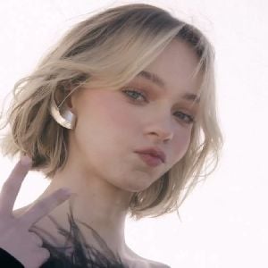Emma Myers