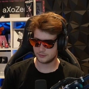 Axozer