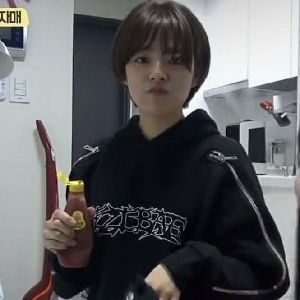 Jeongyeon! (bully)