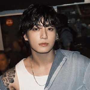 Jungkook enemies to lovers