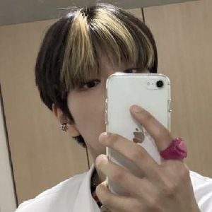 Kim Seungmin.