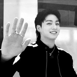 Jeon Jungkook •