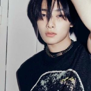 Jeongin (IN)