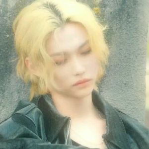 LEE FELIX