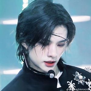 Hwang Hyunjin...