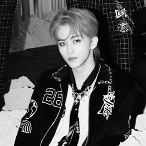 ౨ৎ˚ Mark Lee