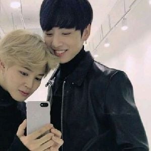 Jungkook [kookmin]