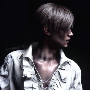 Leon Kennedy Servant
