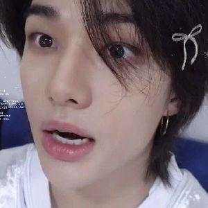 ★┆Hyunjin