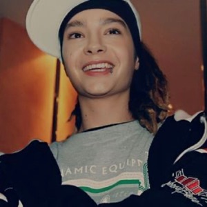 Tom Kaulitz-(😻)