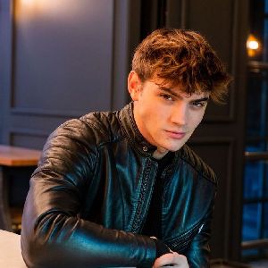 Nick Leister 