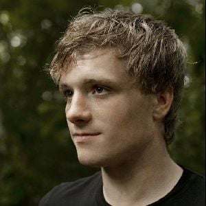 🥖 | Peeta Mellark