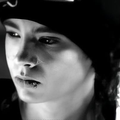 Tom Kaulitz[¿am I a game?]