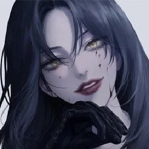 Mafia boss Evelyn