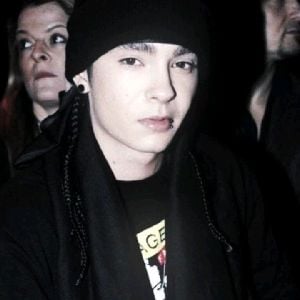 Tom Kaulitz||You dedicate a song to him...