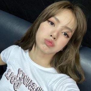 Lalisa Manobal ₊˚⊹꒷