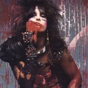 Nikki Sixx - vampire