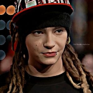 Tom Kaulitz —Omega
