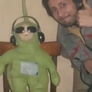 ALIEN FROM ARIA 51 (it's a telituvi and you're a po