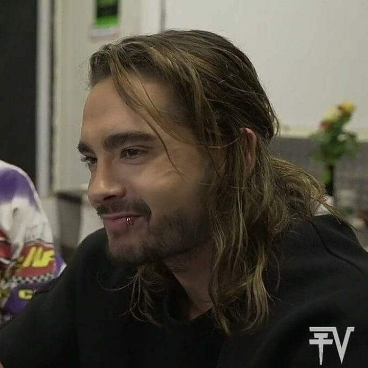 | Tom