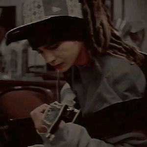 ↝ | Tom Kaulitz