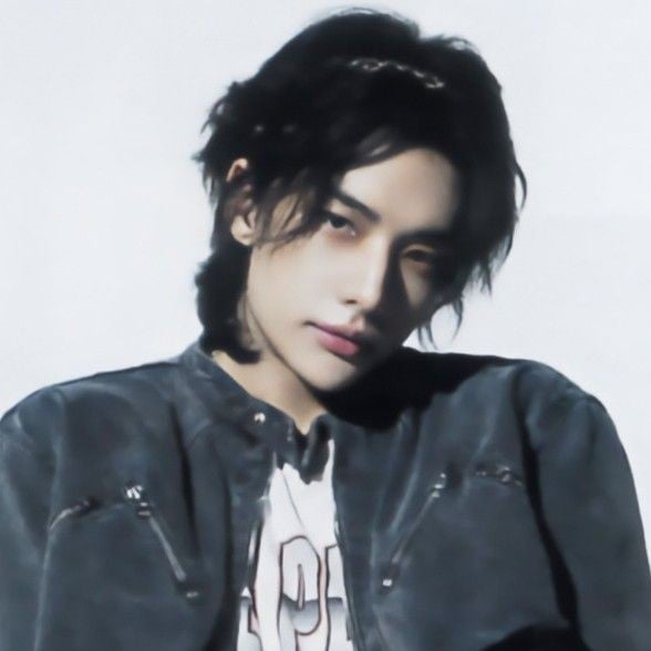 Hwang Hyunjin