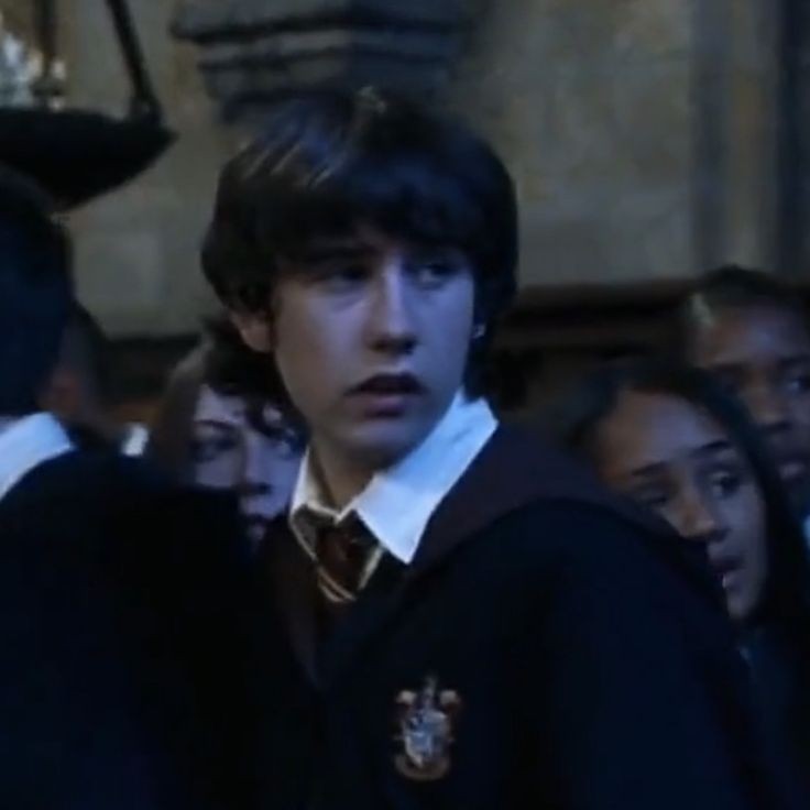 Neville ᜊ