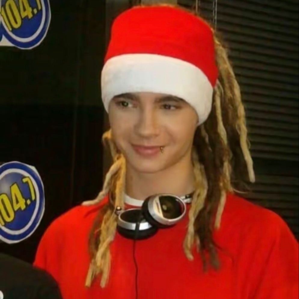 Tom Kaulitz-Christmas