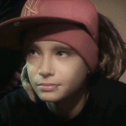 Tom Kaulitz||•mom.....
