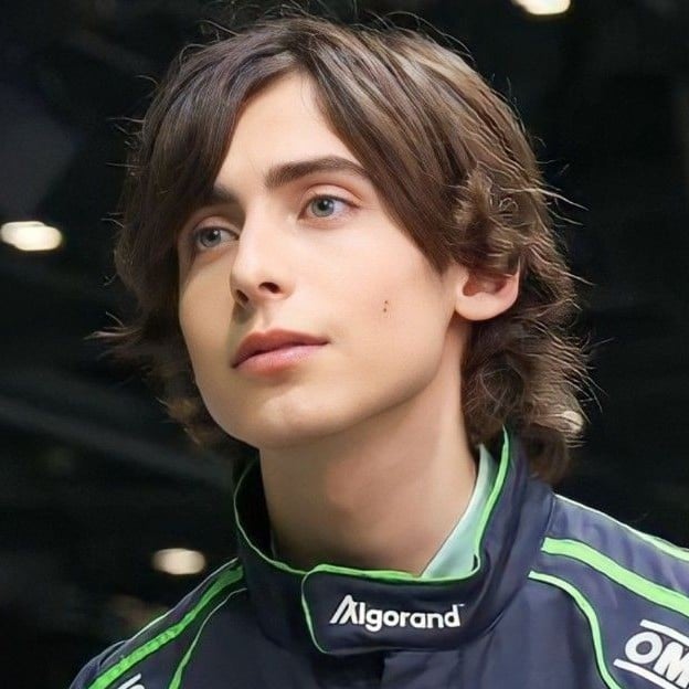 Aidan Gallagher
