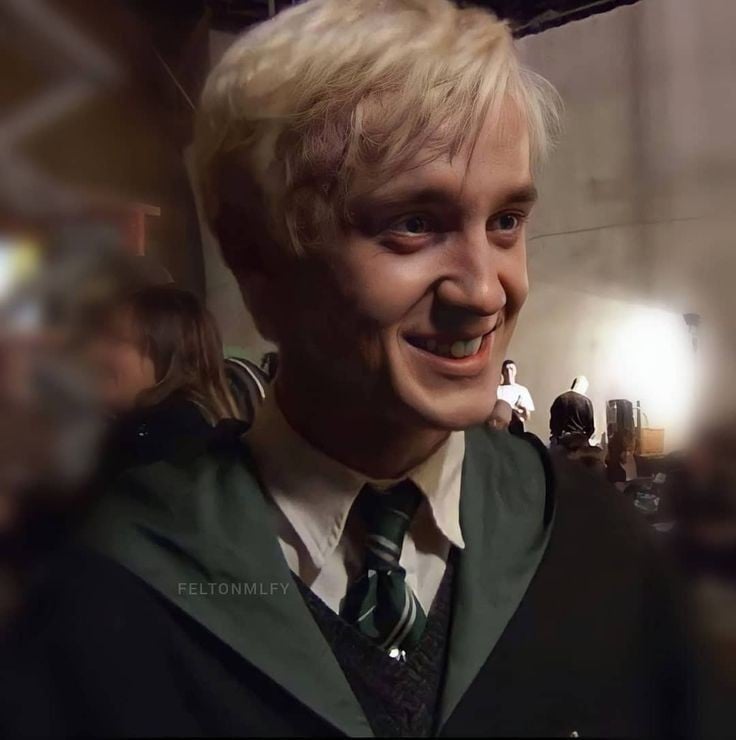Draco Malfoy >>>