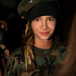 ♪// Tom Kaulitz