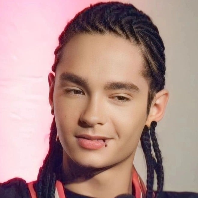 Tom k.