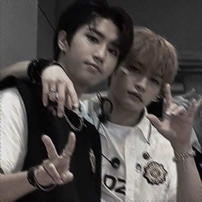 Han jisung and Lee know