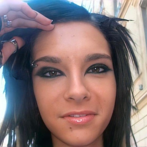 ☆-Bill Kaulitz-neighbor ♡